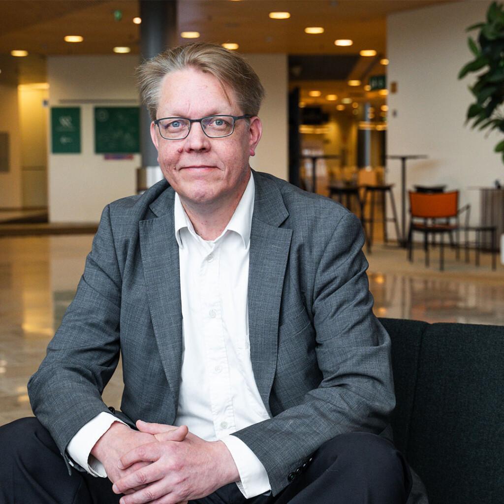 Kuvassa teollisuuden Head of Automation Tuomas Viskari